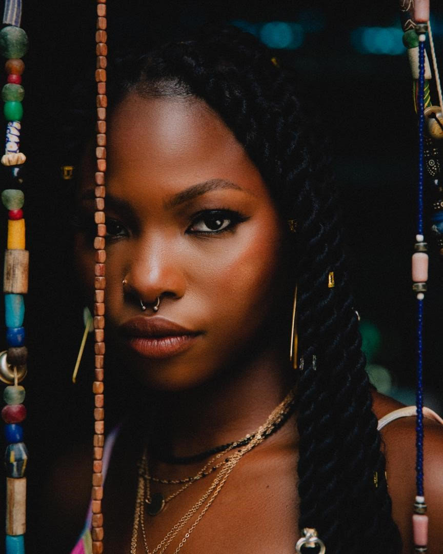 Ria Sean – Uptown Girl 2 Album cover